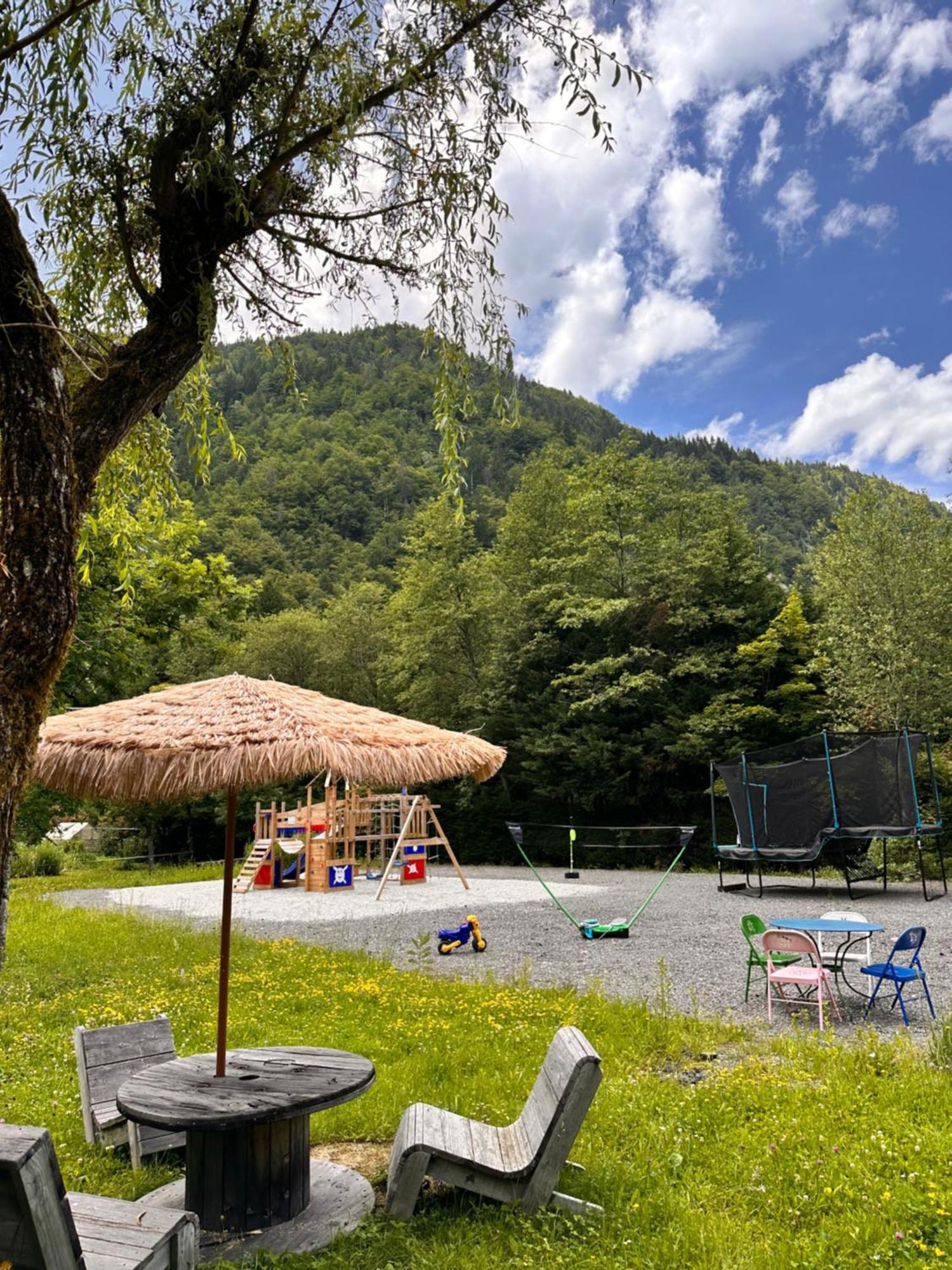 Fontaine Du Mont Blanc Hotel & Spa Les Houches Bagian luar foto